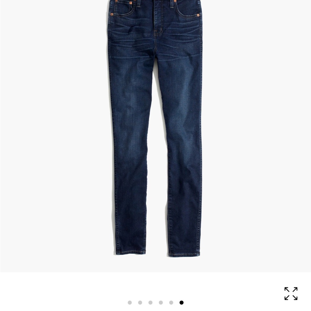 Madewell high waisted 10 inch jeans in Hayes Wash.   size 32.  Good condition